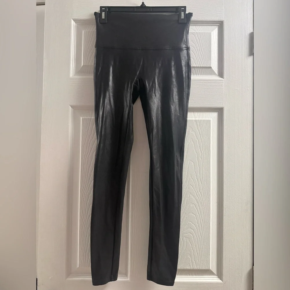 Spanx Faux Leather Black Leggings Womens Size Large - Picture 4 of 9